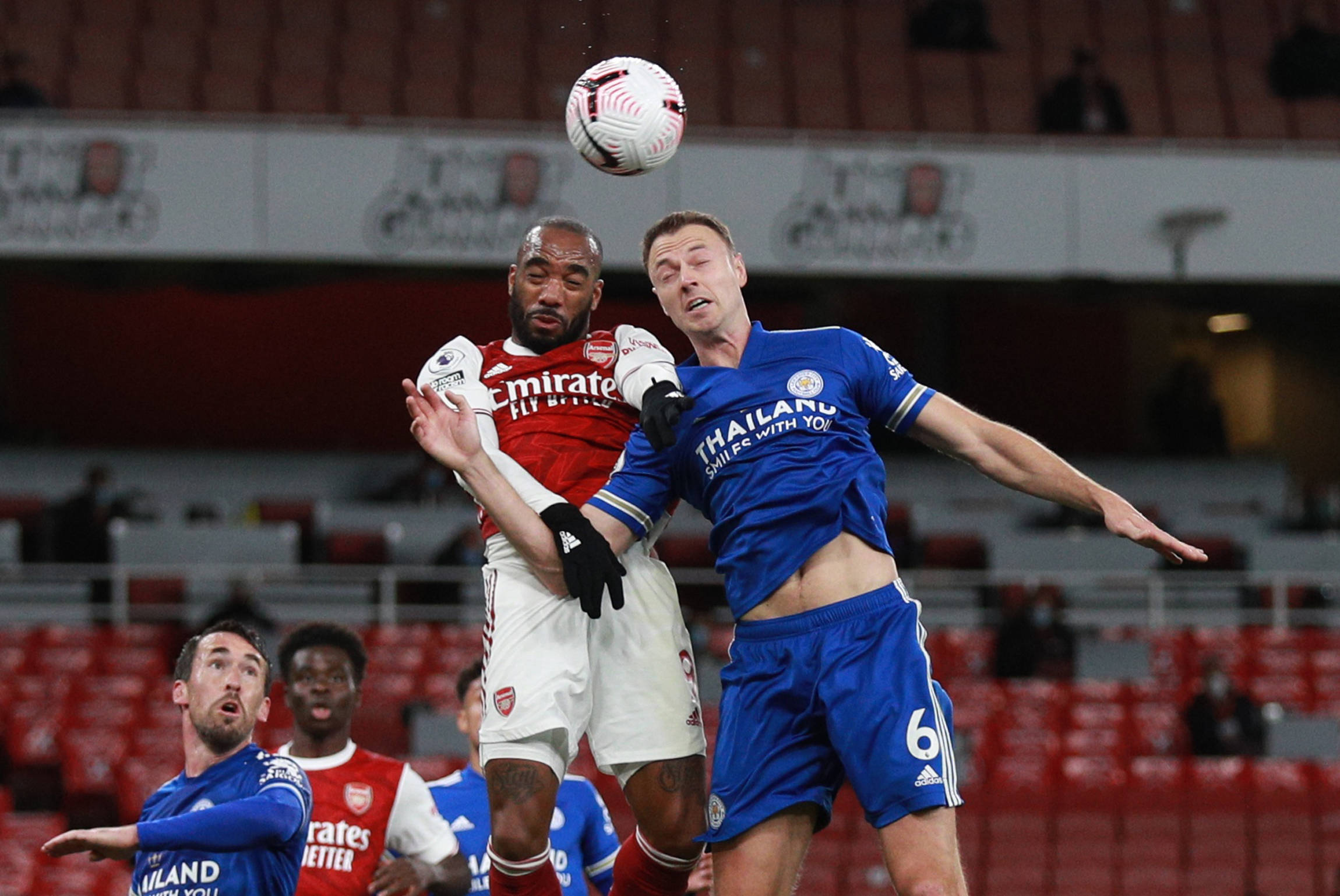 反映了足球 反映了足球